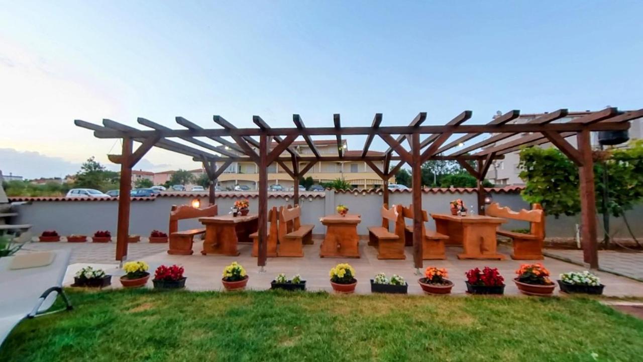 Apartman Dario *