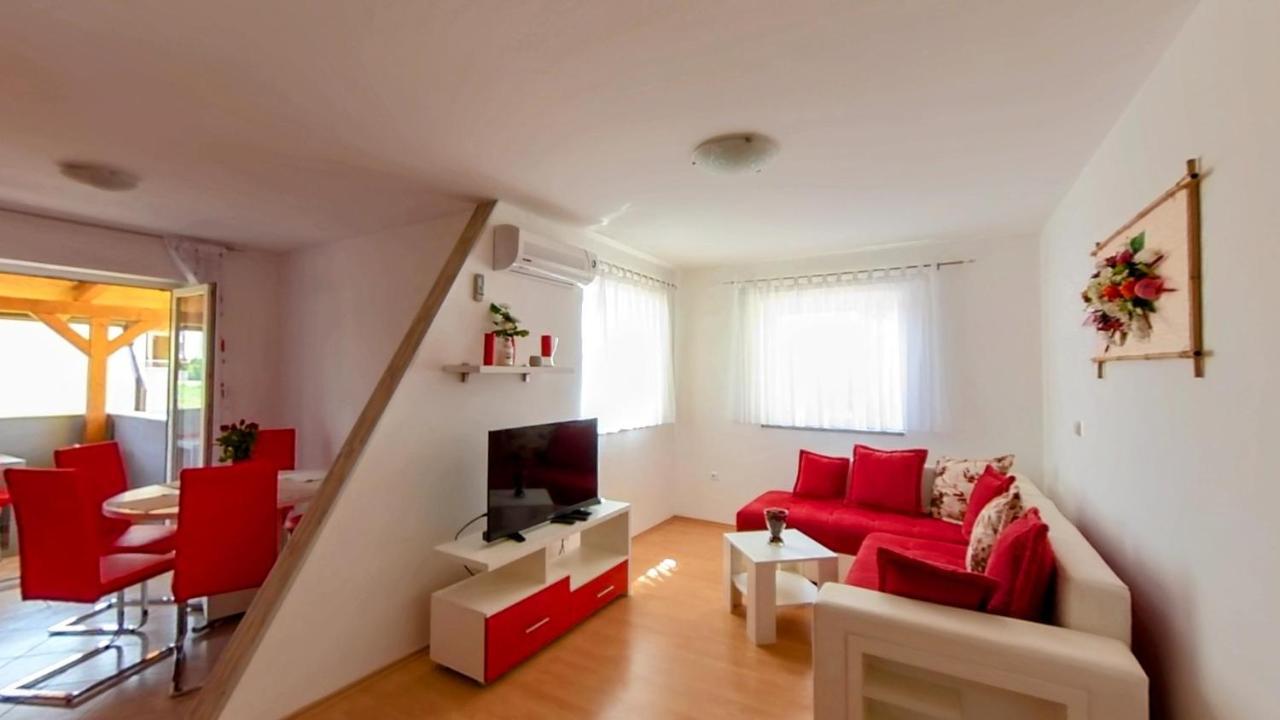 Dario Apartment *